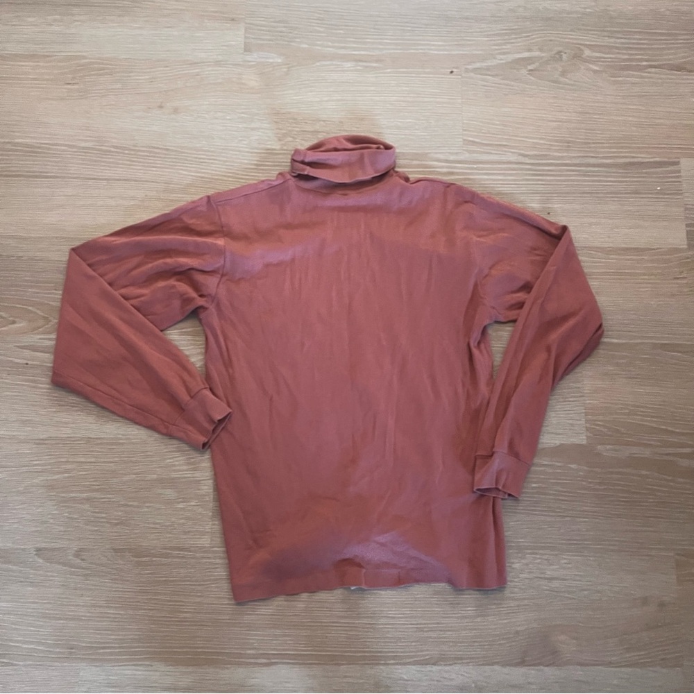 Terra cotta brown turtleneck long sleeve shirt vintage